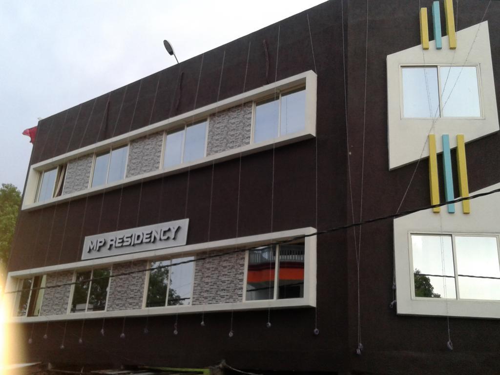 Mp Residency Ujjain Bagian luar foto